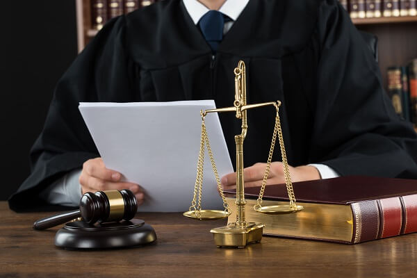 judge and scales